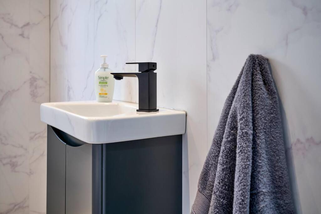 Belfast Luxury Lets - Windsor Townhouse Villa Екстериор снимка